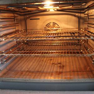 Oven square.jpg Oven square.jpg